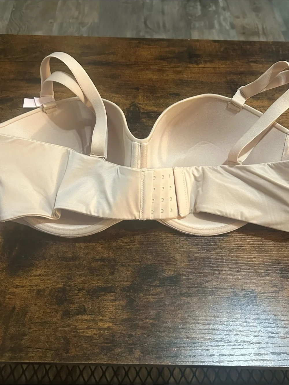 Victoria's Secret- Nude-body by Victoria-strapless